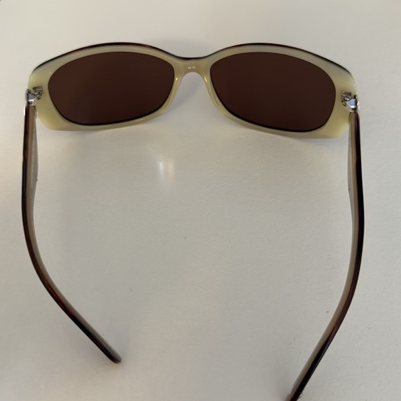 Brighton A Scroll In The Park Brown Tortoise Shell Silver Scrollwork Sunglasses - Picture 6 of 7